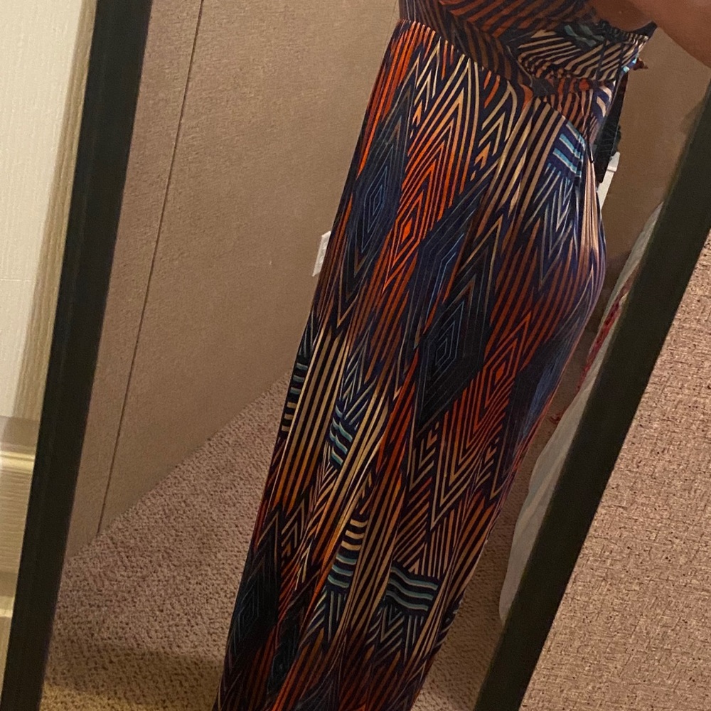 Dress - Picture 5 of 5